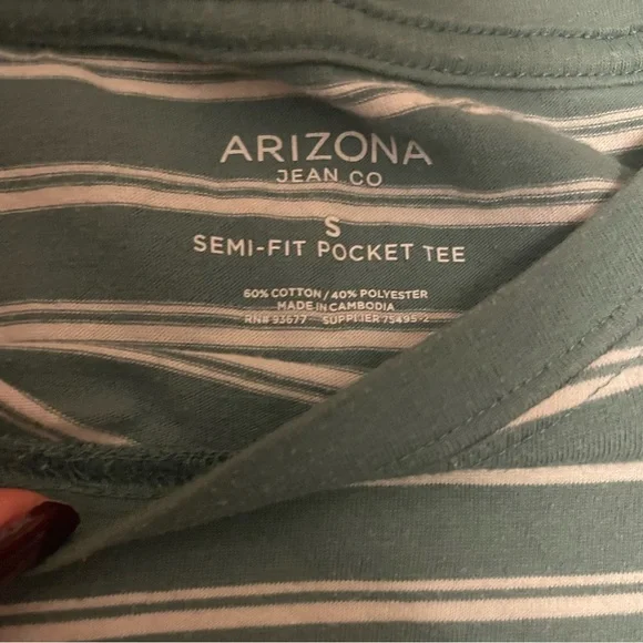 Arizona Striped Green & White Junior Girls T-Shirt Size Small GUC - Picture 6 of 6
